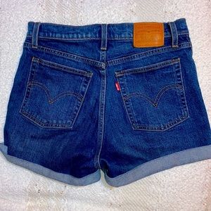 Levi’s Shorts Perfect for Summer